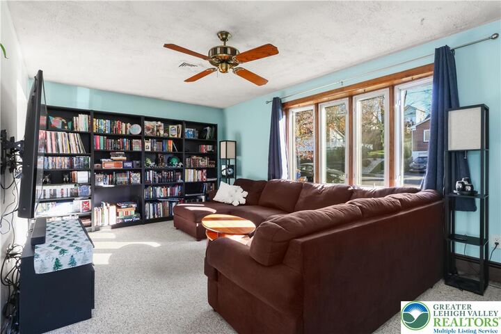 Property Photo: 1631 Spring Garden Street PA 18042