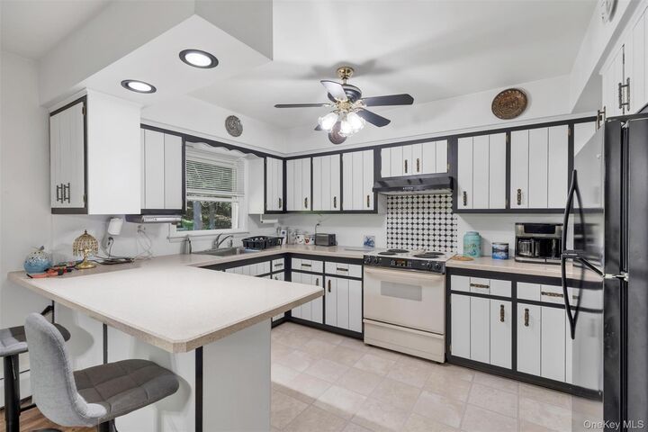 Property Photo: 1051 South Road NY 12790