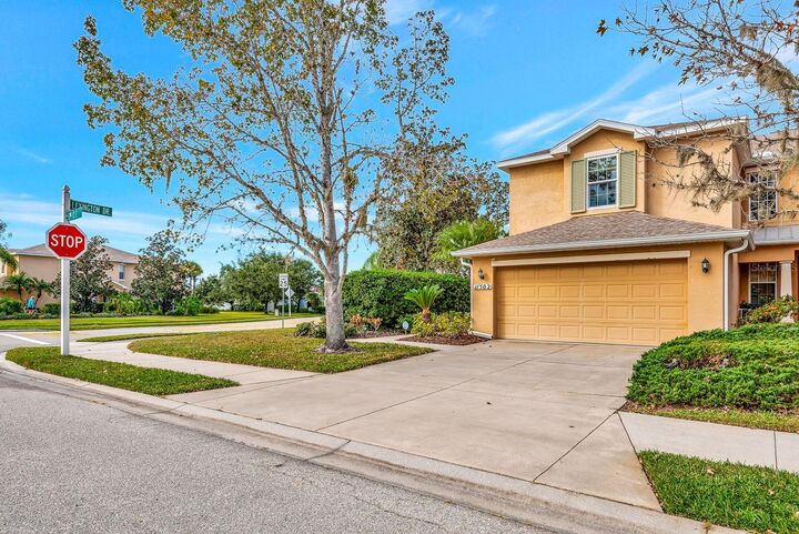 Property Photo:  11502 52nd Court E  FL 34219 