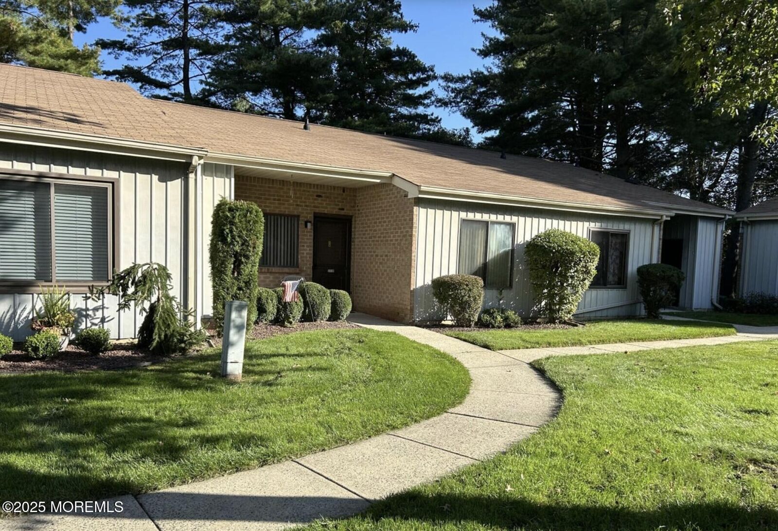 Property Photo:  211 Covered Bridge Boulevard  NJ 07726 