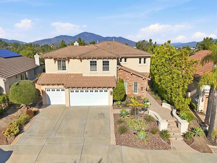 Property Photo:  2612 Coyote Ridge  CA 91915 