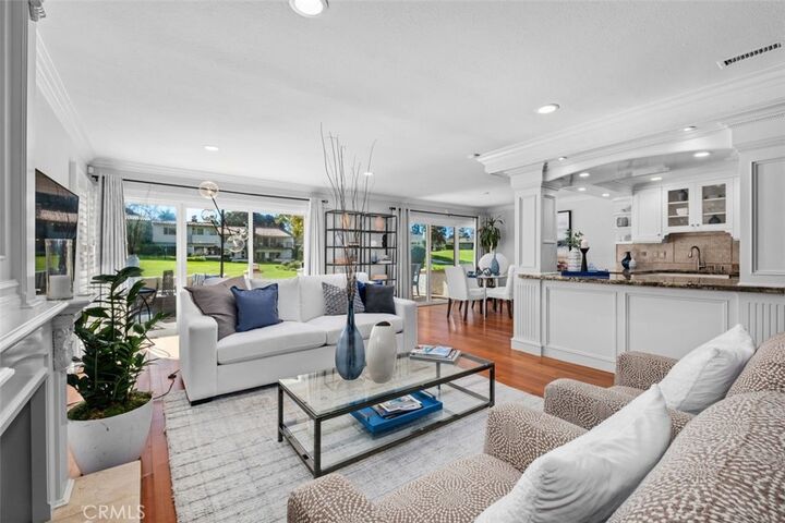 Property Photo:  525 Vista Flora  CA 92660 