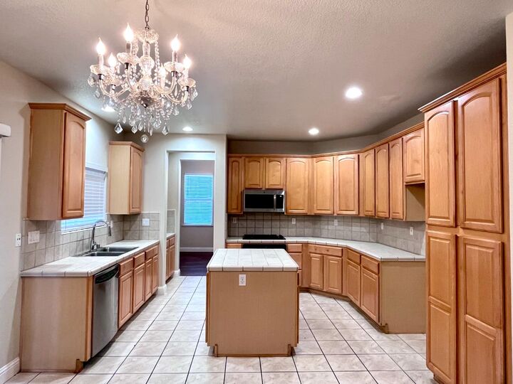 Property Photo: 13310 Parkhaven Street CA 95330