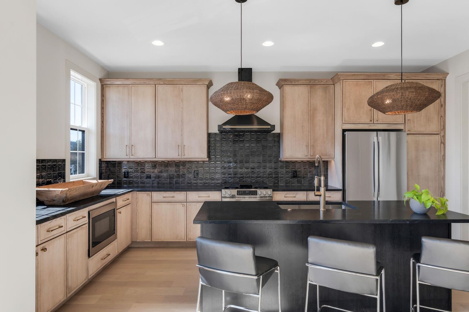 Property Photo: 414 Hudson Way TN 37208