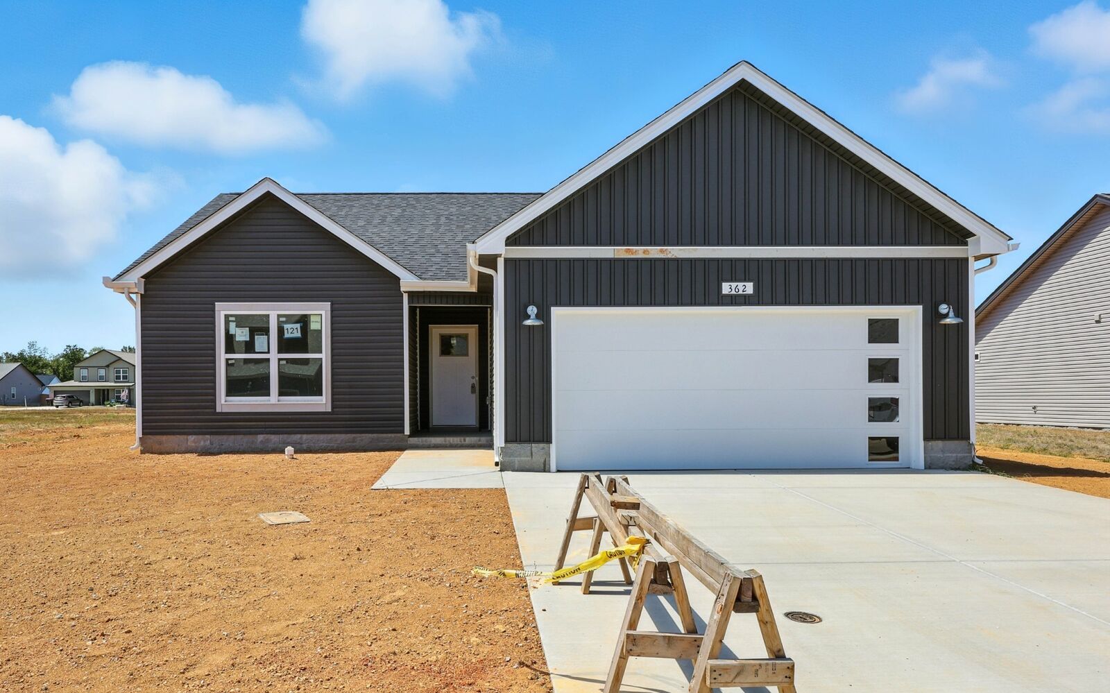 Property Photo: 207 Donegal Dr TN 37042