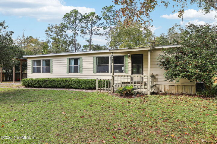 Property Photo: 8521 County Road 13 N FL 32092
