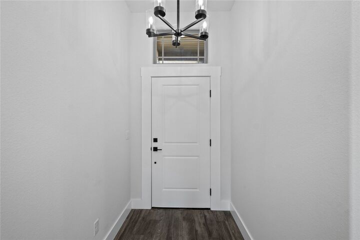 Property Photo:  4644 W Triangle Street  AR 72704 