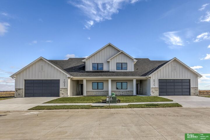 Property Photo: 7033 N 276 Court NE 68064