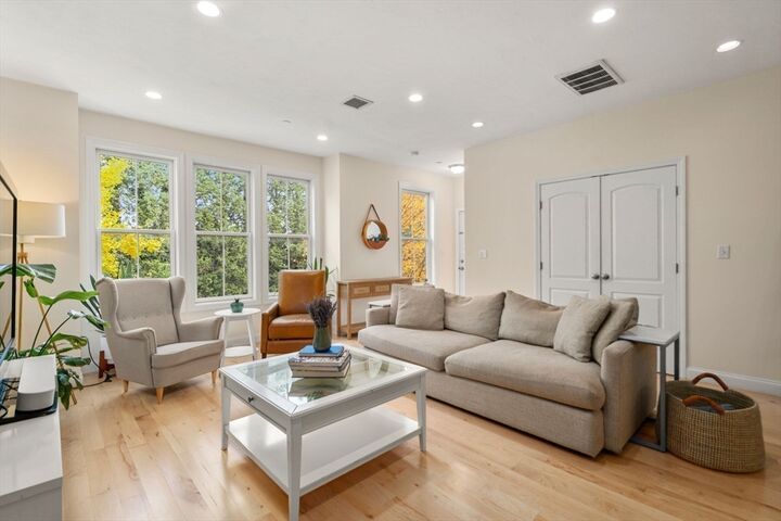 Property Photo: 371 Maverick St 2 MA 02128