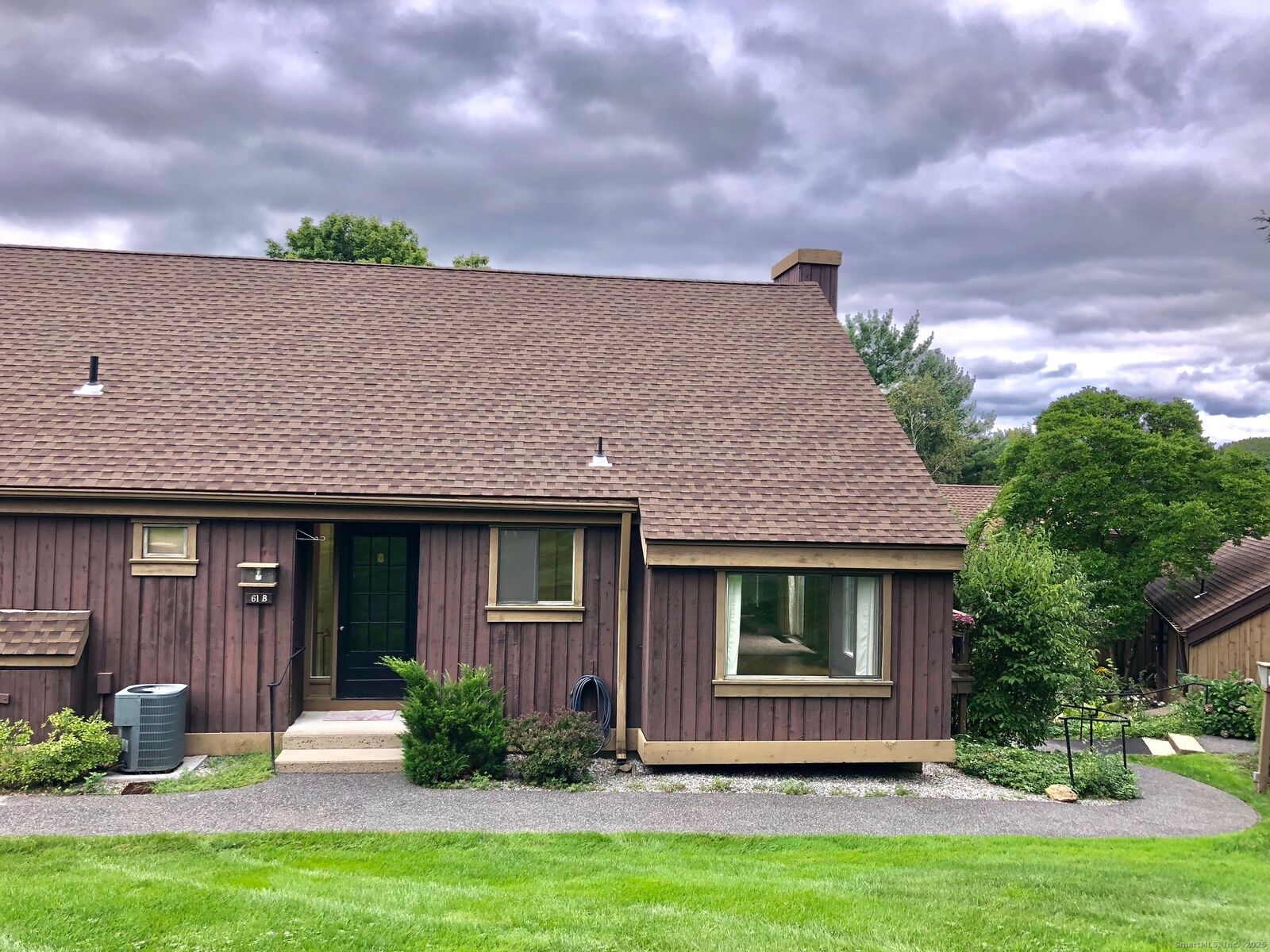 Property Photo: 61 Heritage Village B CT 06488