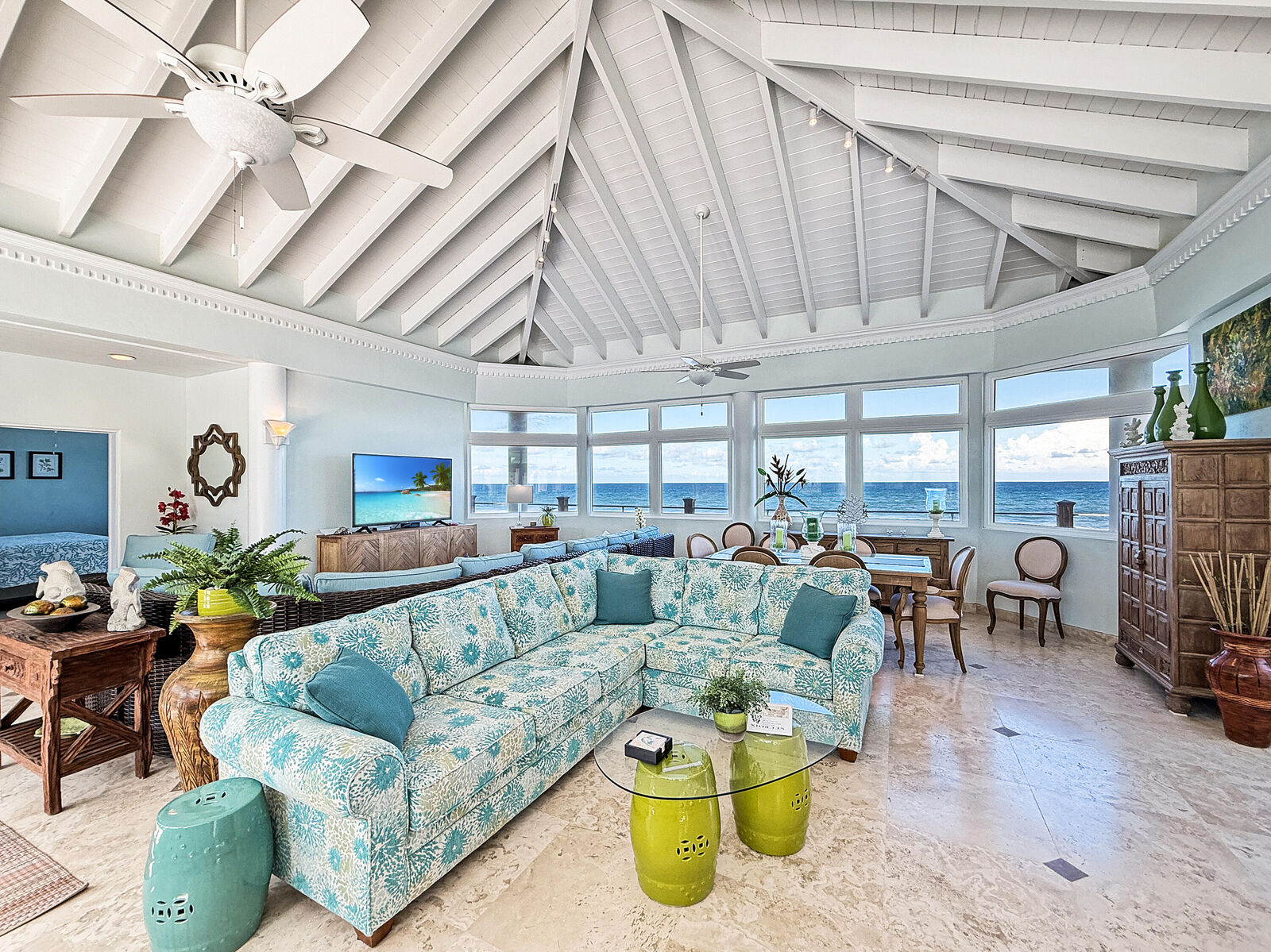 Property Photo: 75 Judiths Fancy Qu VI 00820