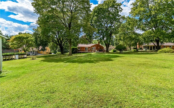 Property Photo:  5144 Virginia Drive  PA 15044 