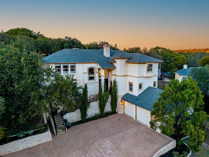 5512 Hudson Hollow  Austin TX 78759 photo