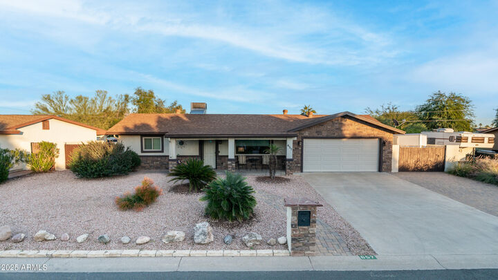 Property Photo:  657 S Copper Drive  AZ 85120 