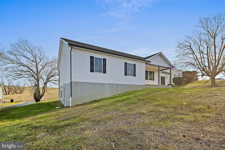 Property Photo: 335 E Snyder Corner Rd PA 17356