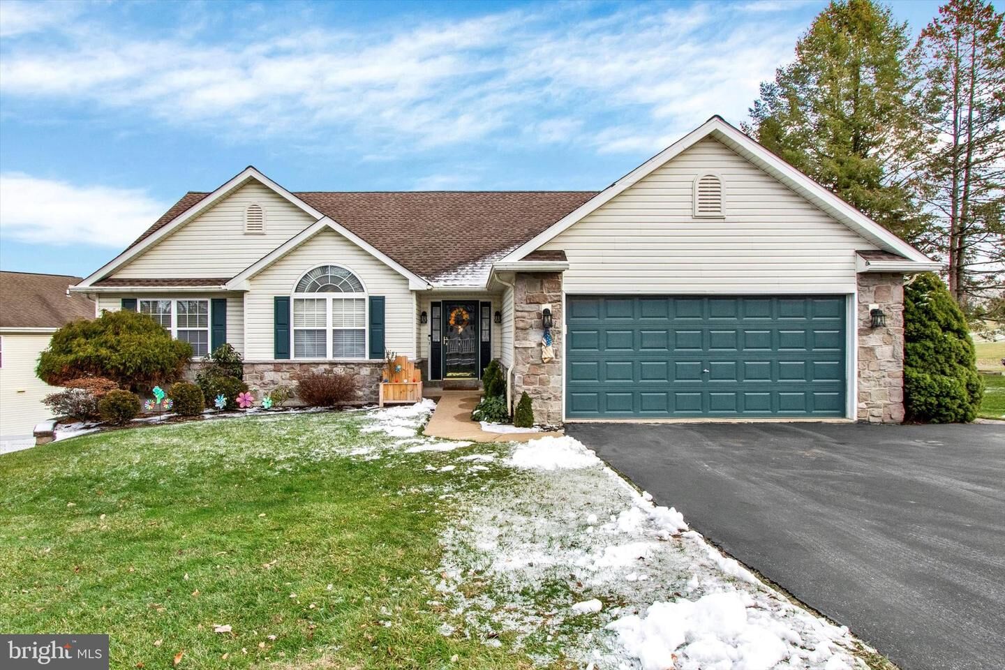 Property Photo:  2401 Goddard Avenue  PA 19608 