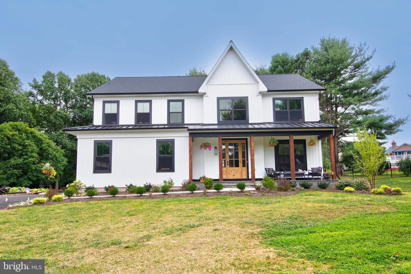 Property Photo: 18707 Frederick Road MD 21120