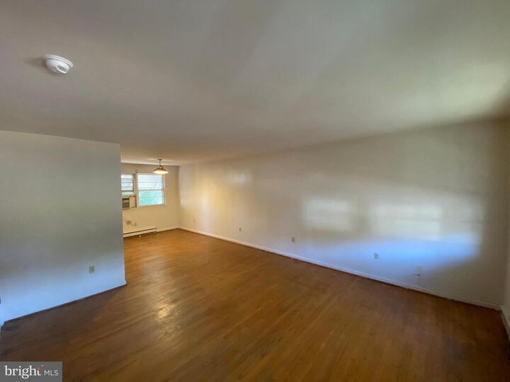 Property Photo:  5467 Potomac Drive  VA 22485 