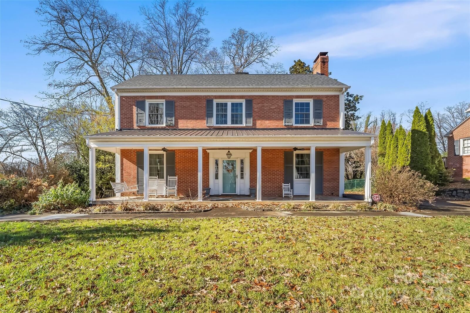 Property Photo: 375 Montevista Avenue NC 28752