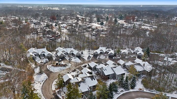 Property Photo: 7922 Bar Harbor Drive OH 45255