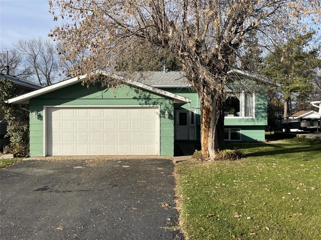 Property Photo: 1652 8th Street MB R7A 4A1