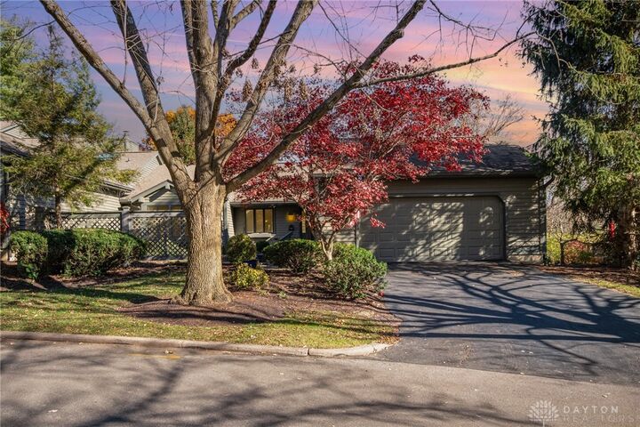 22 Woodcreek Drive  Blue Ash OH 45241 photo