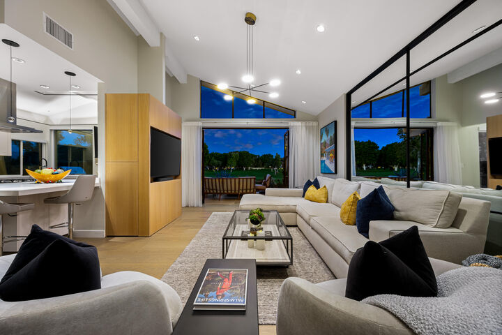 Property Photo: 160 Deer Spring Way CA 92211