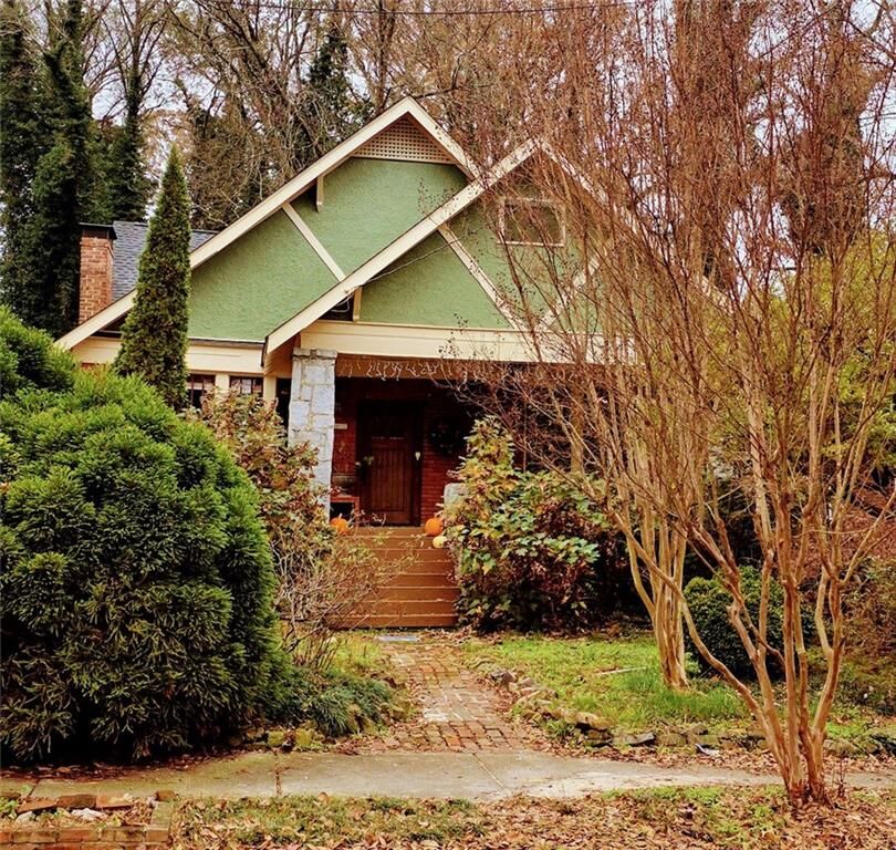 Property Photo:  1540 Rogers Avenue SW  GA 30310 