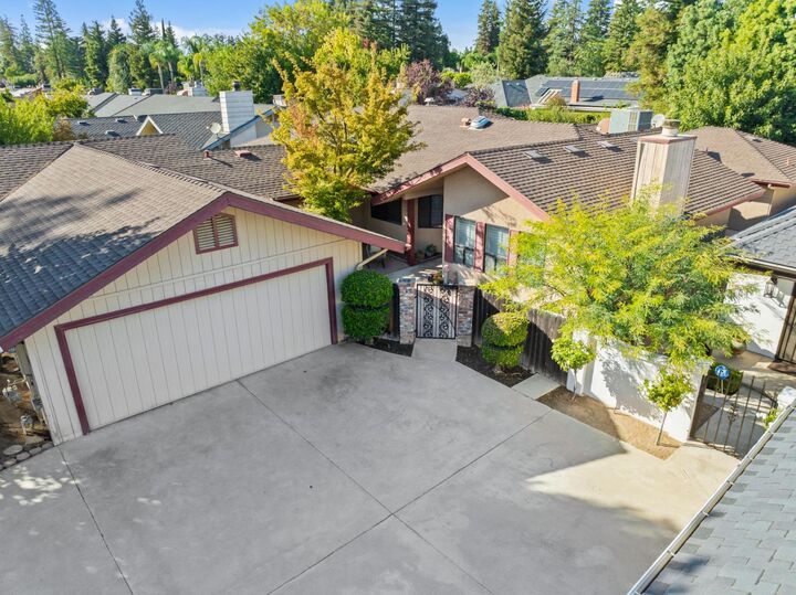 Property Photo:  3620 W Beechwood Avenue  CA 93711 