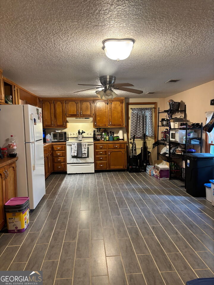 Property Photo: 103 Courtney Lane GA 31569