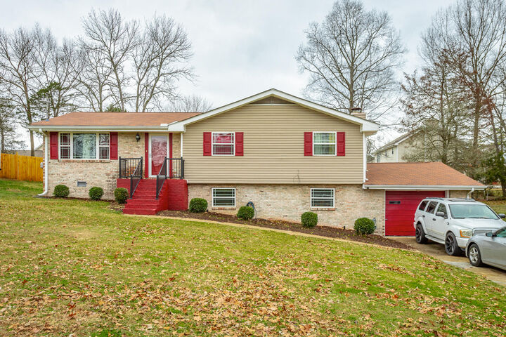 Property Photo:  12 Maple Lane  GA 30742 