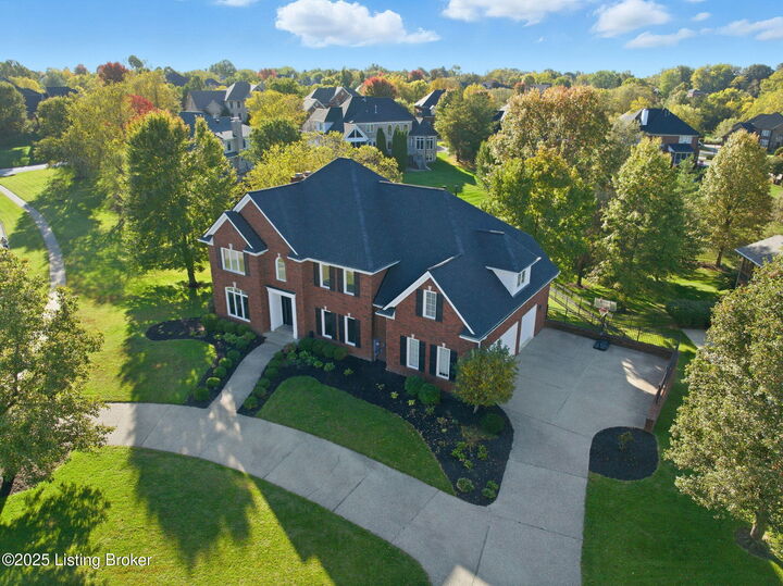 Property Photo:  3201 Hillcreek Ct  KY 40059 