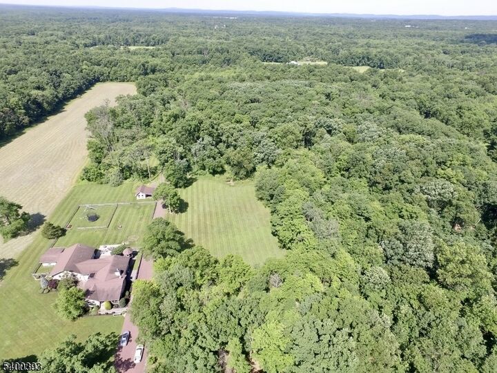 57 Featherbed Ln  Raritan Twp. NJ 08822 photo