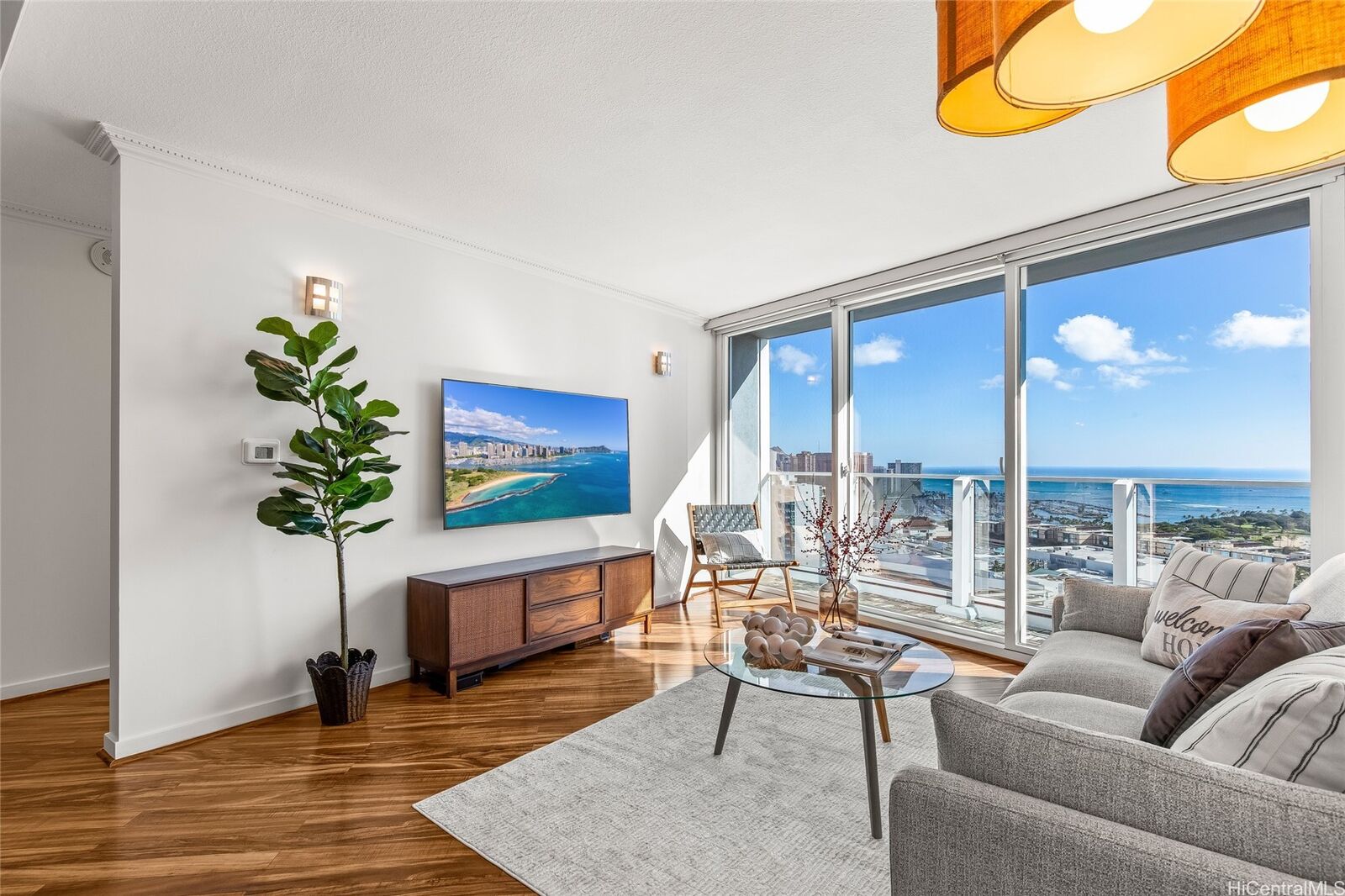 Property Photo:  1288 Kapiolani Boulevard I-3507  HI 96814 