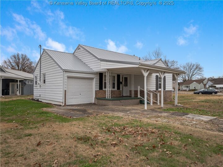 2039 Benedict Circle  St Albans WV 25177 photo