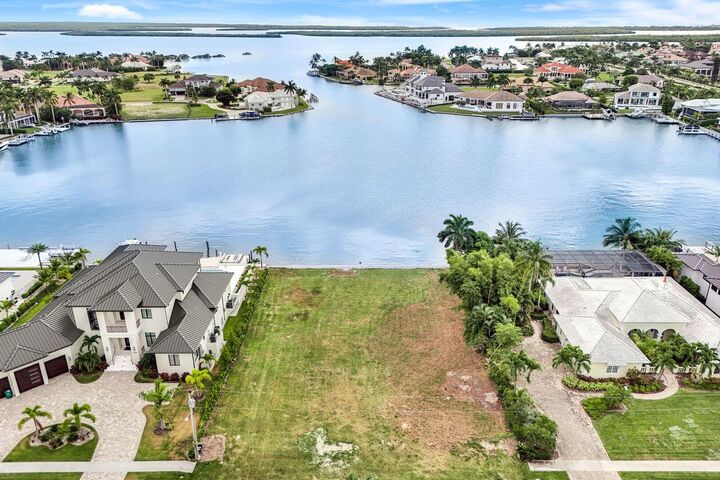 Property Photo:  1741 Ludlow Road  FL 34145 
