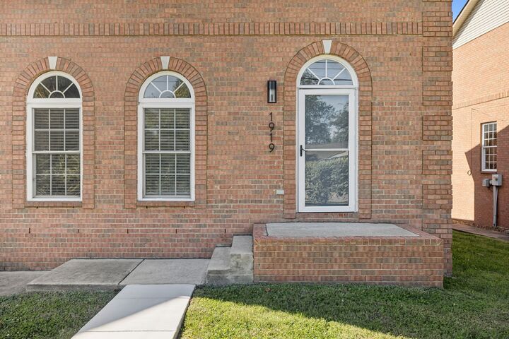 Property Photo:  1919 28th Ave N  TN 37208 