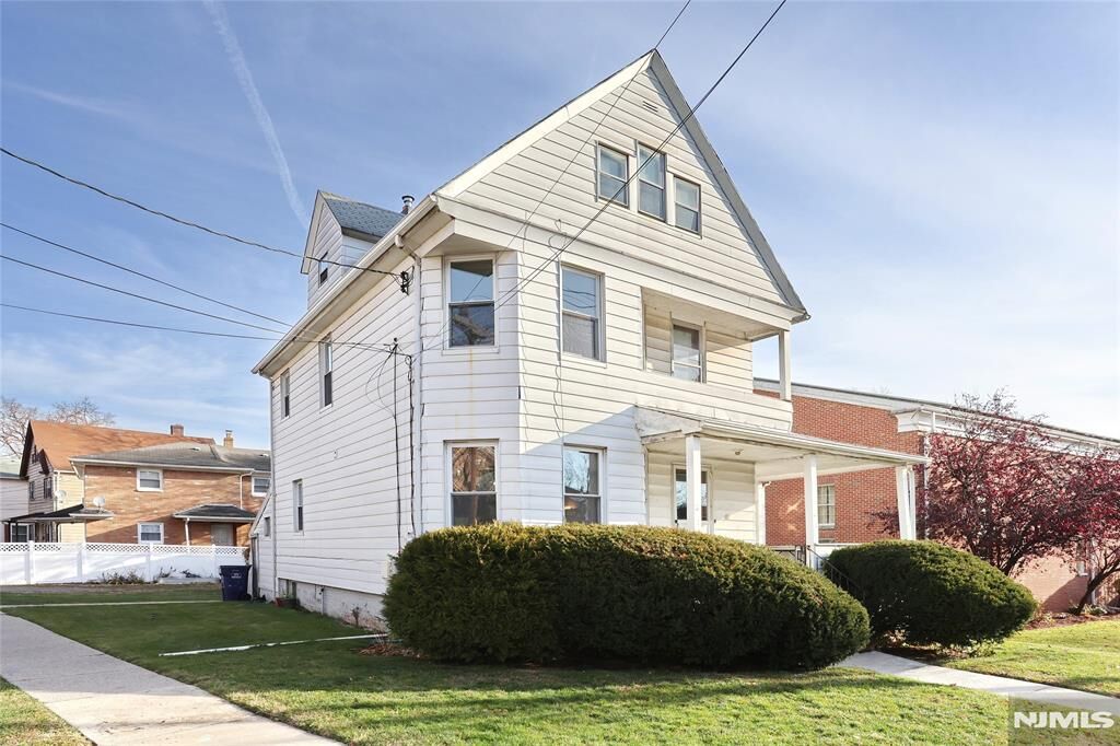 Property Photo:  280 Central Avenue  NJ 07601 