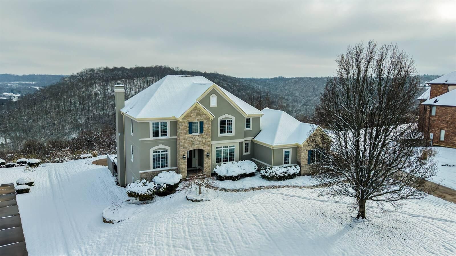 Property Photo: 2316 Pinnacle Court KY 41048