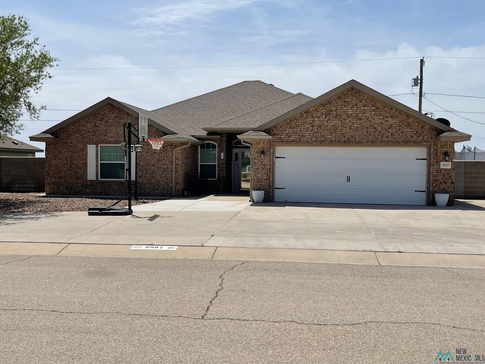 Property Photo:  2007 W Jacobs Avenue  NM 88210 