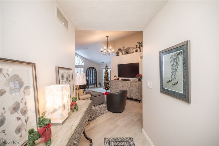 Property Photo: 1173 Red Tail Hawk Court 5 OH 44512