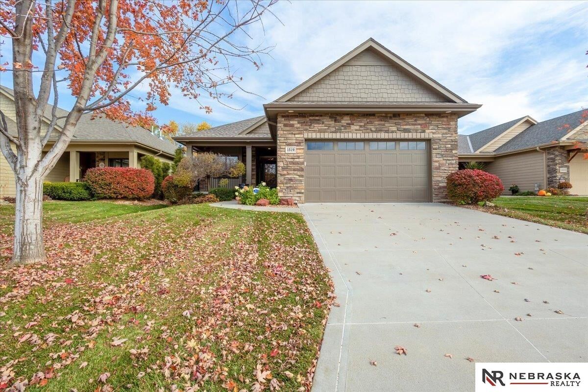 Property Photo:  1519 S 198 Avenue  NE 68130 