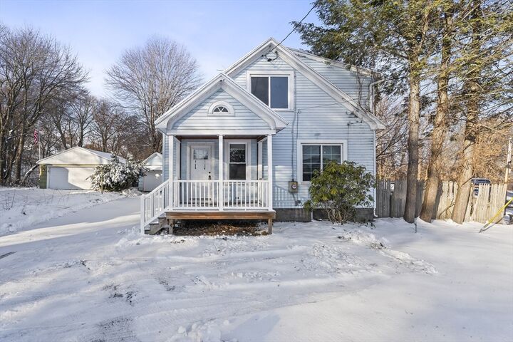 Property Photo: 861 Grattan St MA 01020