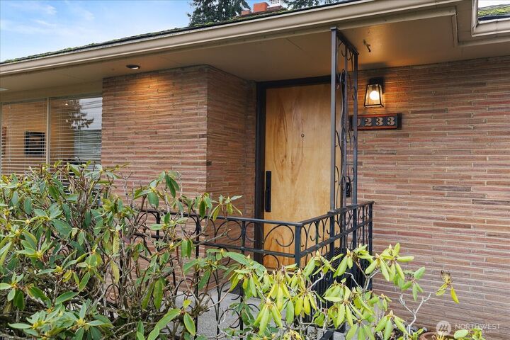 Property Photo:  9233  Mary Avenue NW  WA 98117 