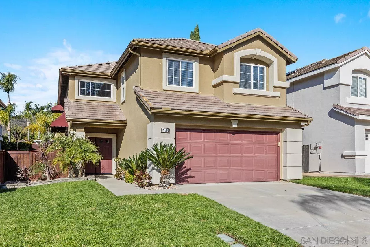 Property Photo: 29610 Gracilior Dr CA 92026