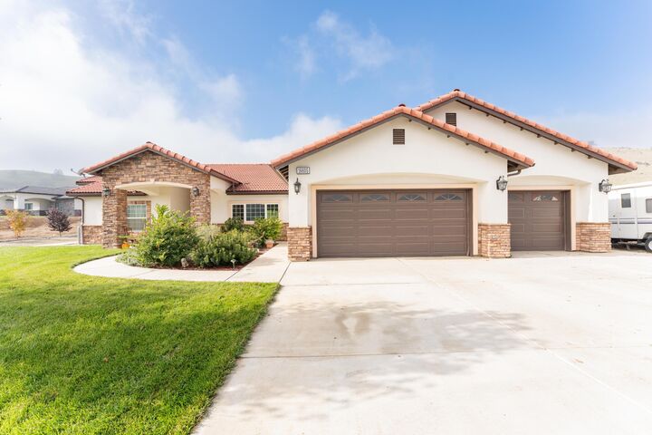 16605 Deer Creek Drive  Springville CA 93265 photo