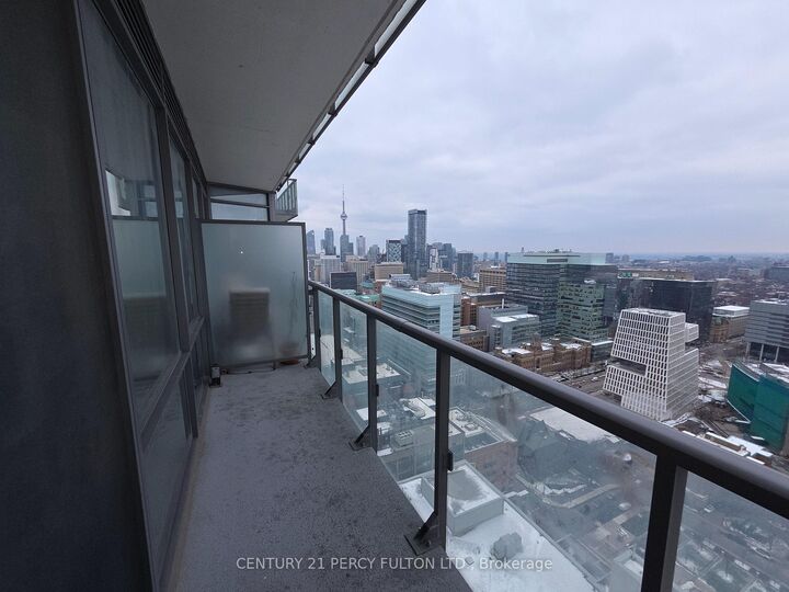 Property Photo:  832 Bay Street 3303  ON M5S 1Z6 
