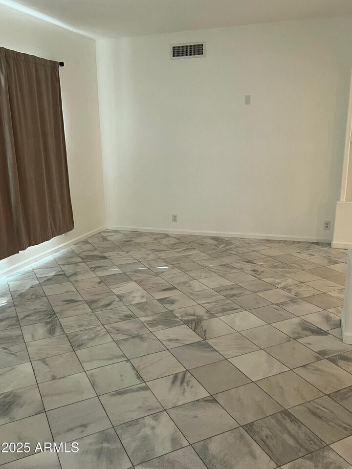 Property Photo:  15761 N 77th Avenue  AZ 85382 