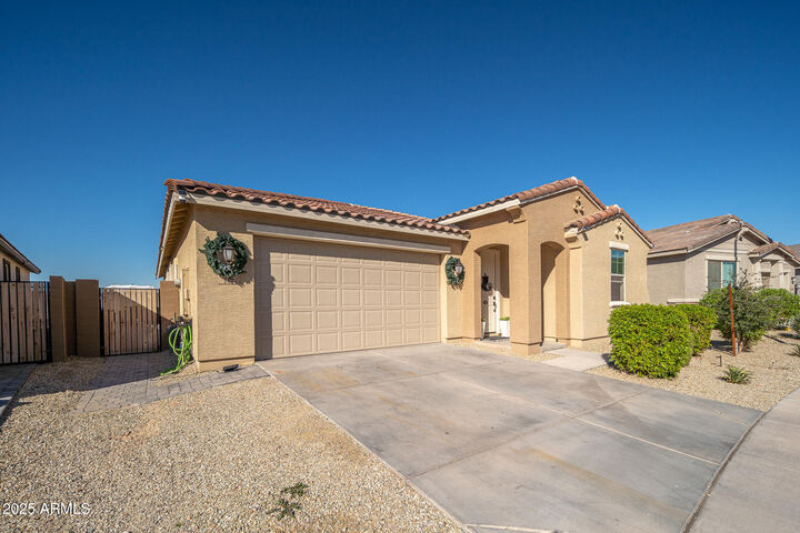 Property Photo:  964 N 110th Avenue  AZ 85323 