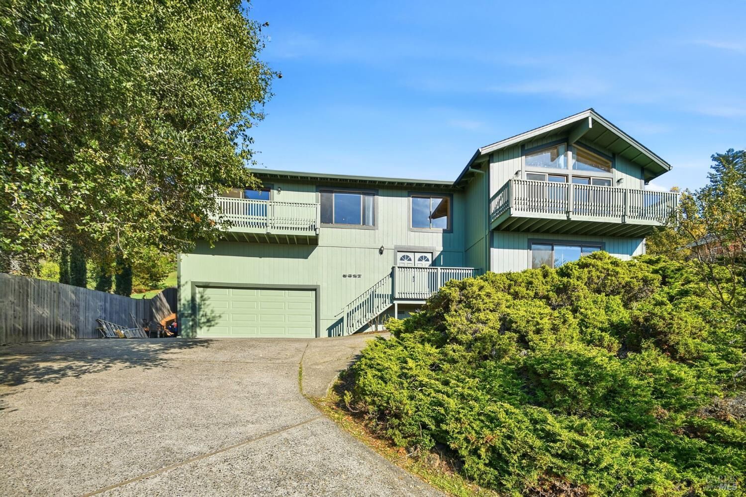 Property Photo: 5827 La Cuesta Drive CA 95409